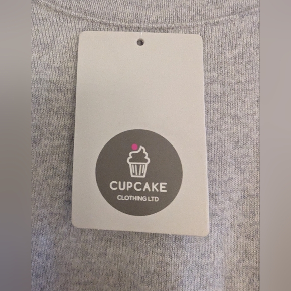 Cupcake ruffle sleeve top - Picture 5 of 6